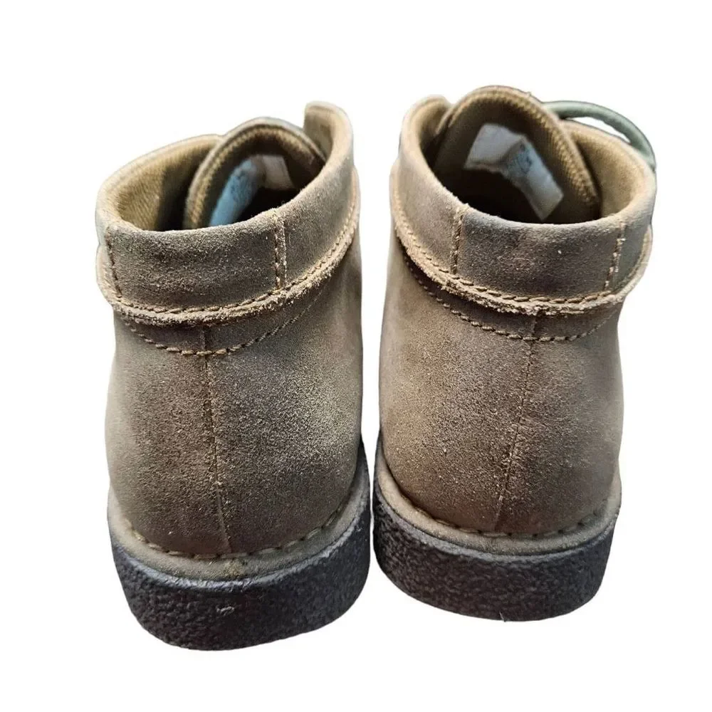RJ Colt Taupe Suede Lace Up Men's Chukka Boots size 9.5